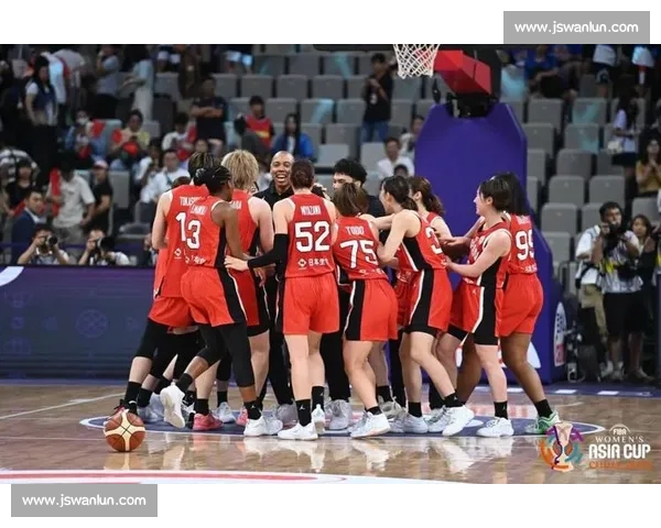 女篮巅峰对决日本迎战澳大利亚攻防焦点解析胜负悬念战术博弈前瞻